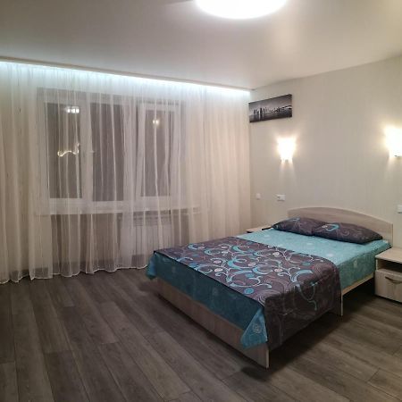 Новая Квартира На Пр. Соборном Возле Зну Zaporizhia Eksteriør billede