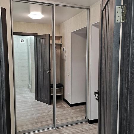 Новая Квартира На Пр. Соборном Возле Зну Zaporizhia Eksteriør billede